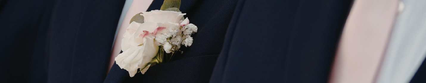 Prendidas y botoniers florales para boda | Jese & Mici